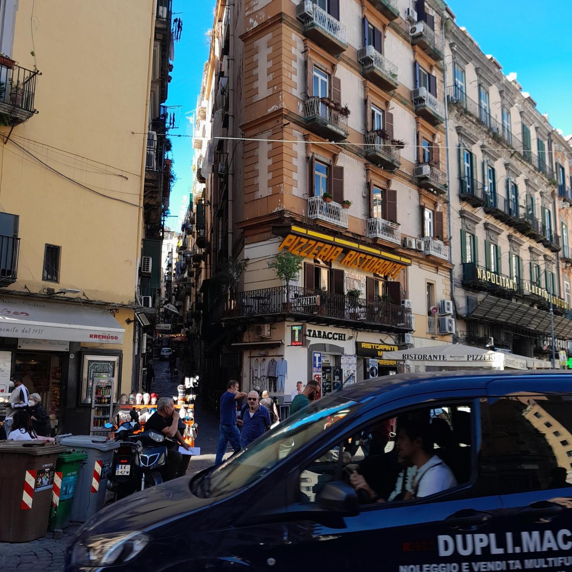 Piazza Carita' Centro Storico Apartamento Nápoles Quarto foto